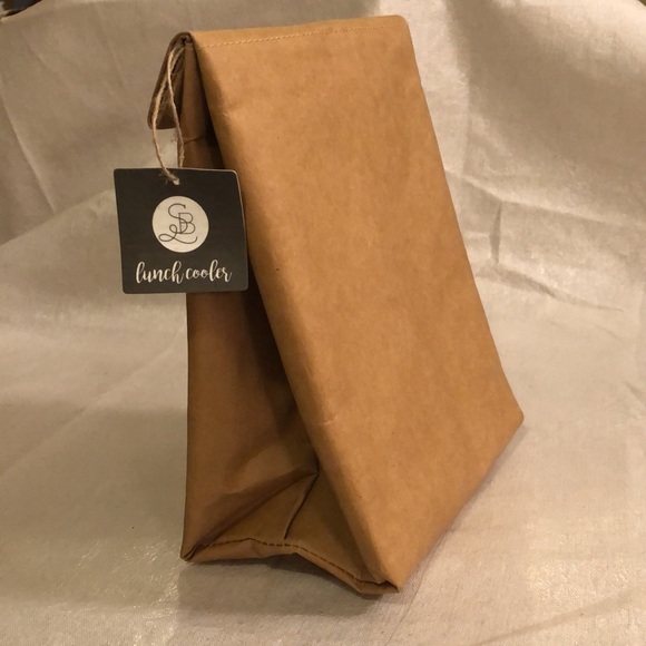 Insulated Cute Lunch Bag & Cooler. Made To Look Just Like a FRESH Brown Bag🙌🏽 - Picture 6 of 14